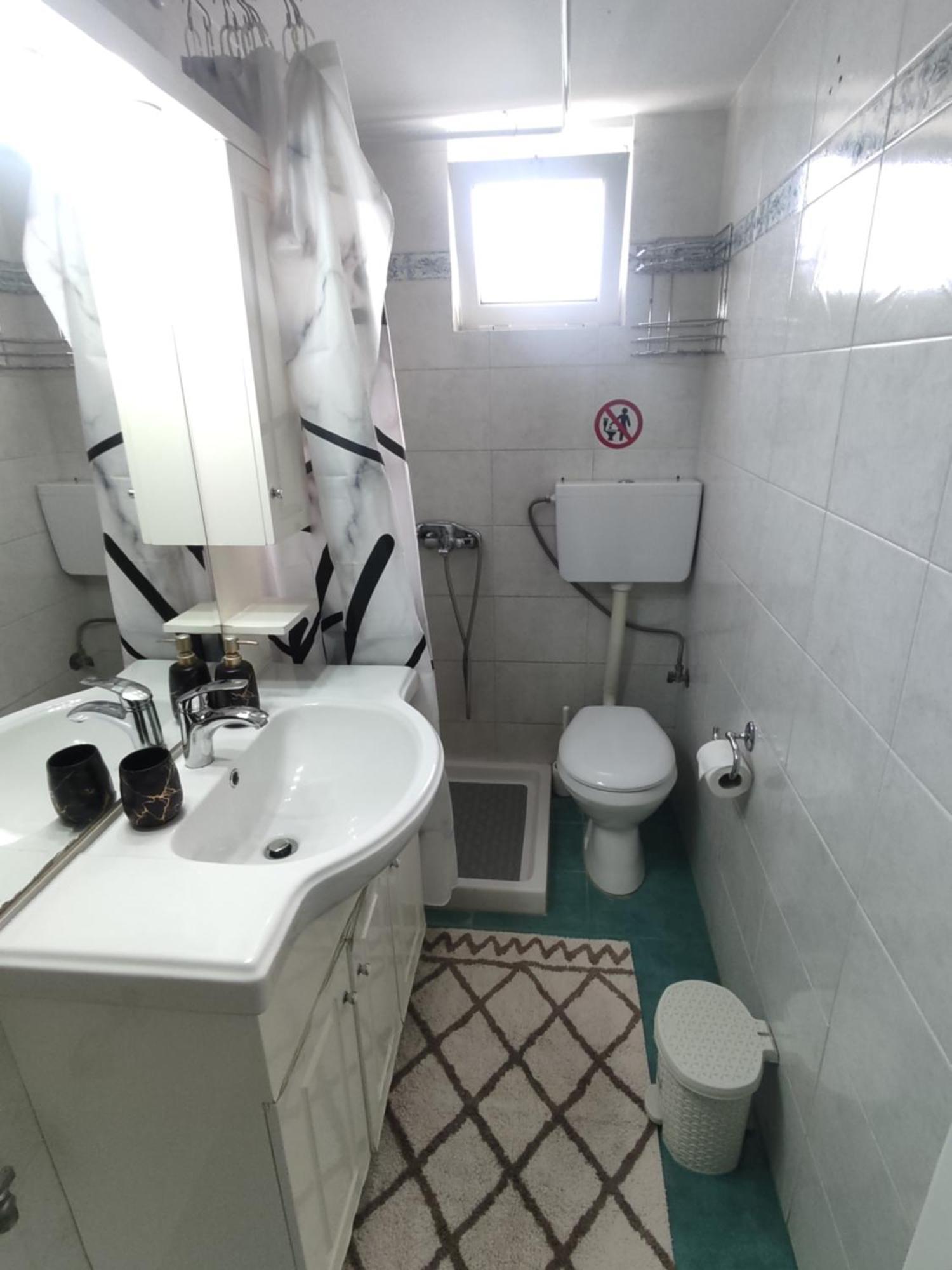 Aktis Apartment Near Airport 阿特米达 外观 照片